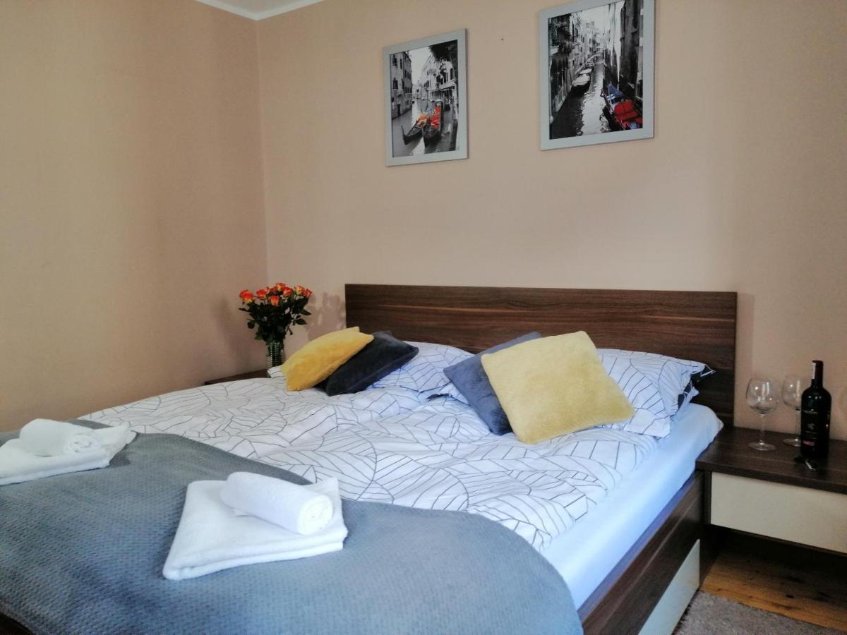 Cicha Przystań Apartament Starówka Apartamento Kołobrzeg Exterior foto