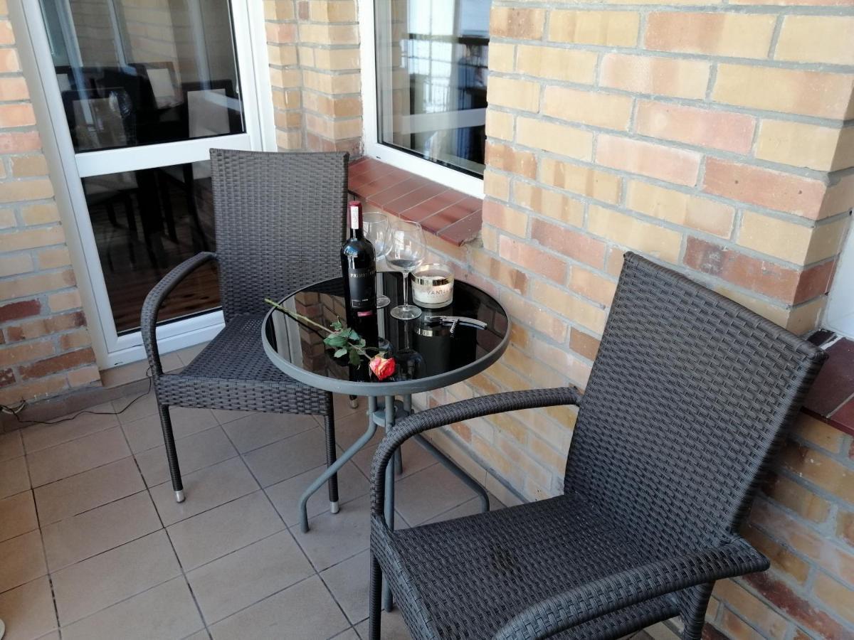 Cicha Przystań Apartament Starówka Apartamento Kołobrzeg Exterior foto